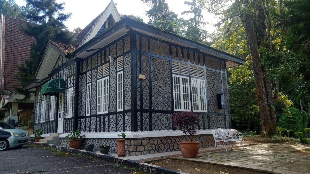 Banglo Abu Suradi