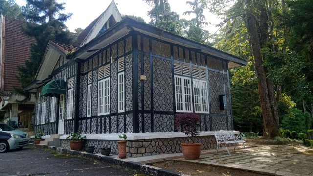 Banglo Abu Suradi